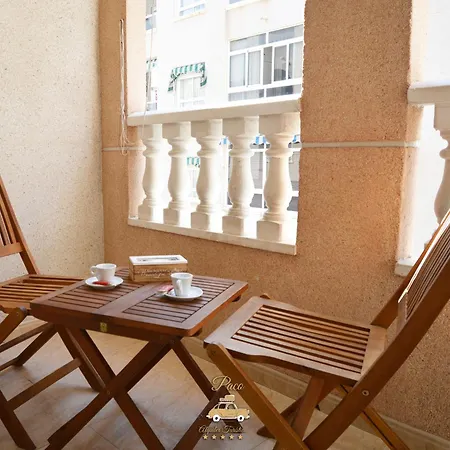 Apartamento Cozy Apartment In The Central Area Of Torrevieja