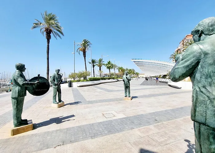 Διαμέρισμα And Comfortable *